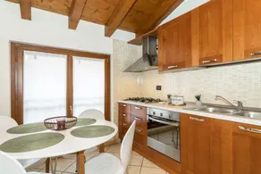 Osio Sopra Apartment - Image 5