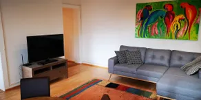 Garden Apartment with pool - Image 3