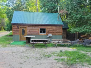 The \"Bear Den\"  Betsie river waterfront Guest home. - Image 2