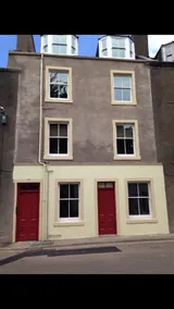 Ground floor central apartment - Image 2