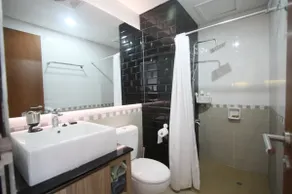 Cozy penthouse in South Jakarta - Image 3