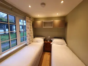 41 Tudor Court - sleep 4 - near St Ives - Image 5