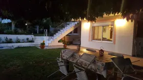 Sunset garden house - Image 5