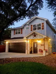 Lake Ridge Oasis - Image 2