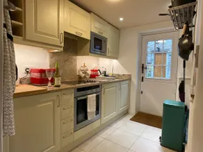 Beautiful 200yr old cottage,Eyam ,Peak District,Derbyshire - Image 3