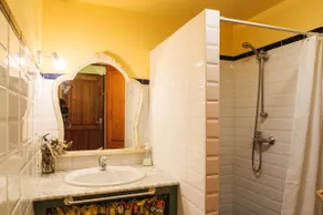 Apartment in Peralada - Image 4