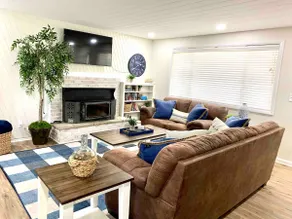 Beautiful 1 acre 5 bd in Eagle- hot tub & pingpong - Image 2