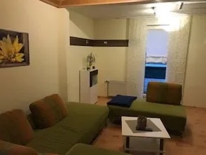 Jeanny's cottage - Image 3