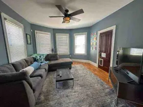 West End / Federal Hill Line 2 bed, double parlour - Image 2