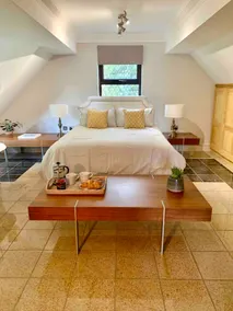 Fab 1 bedroom Cotswolds apartment parking & garden - Image 4