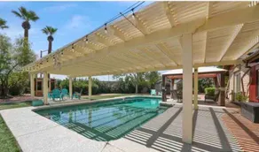 Stunning Heated Pool Home in Old Litchfield Park - Image 2
