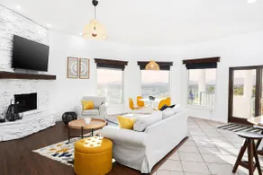 Hilltop Home with Amazing views to entire Tucson - Image 4