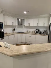Accomodation on Douglas, 5 Bedrooms - Image 4
