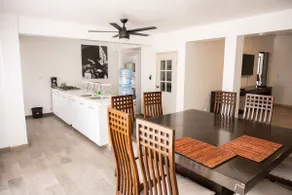 6) Large apartment for 4 guests - Image 4