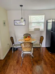Floral City Hideaway - Image 4