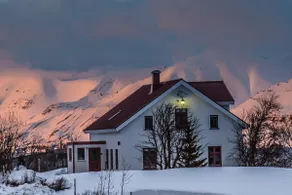 Karlsá Lodge - Image 3