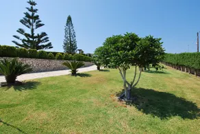 Villa Reveli, 1 BR apartment with private pool - Image 4