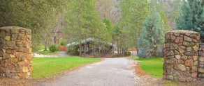 Nature's Riverwalk w/ Pickleball courts, hot tub - Image 4
