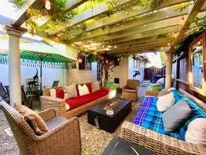 La Petite Maison Blanche. Perfect downtown retreat - Image 2