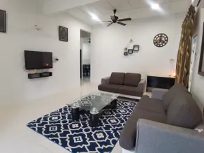 Syarizqi Homestay by the beach - Image 2