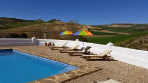 Beautiful Cortijo with pool near Ronda - Image 2