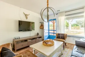 The Blue Door- Cozy Ranch Style for 6 ~ Come Stay! - Image 2
