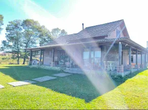 Country house, mountains and lake view, retreat - Image 2