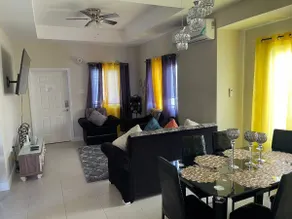 Gated Home with view of the ocean - Image 2