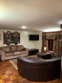 Adirondack Bungalow Getaway - Image 4