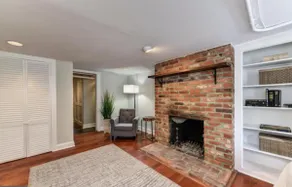 In the heart of Dupont & Logan - English basement - Image 4