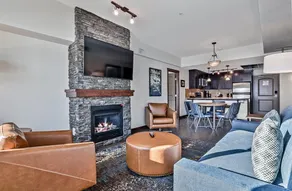 Stoneridge 2 BDR - Sleeps 8★ Hot Tub/ Pool/Sauna/Gym ★Mountain Views ★1100 SQF - Image 3