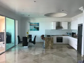 Olas Grand 3bd 14th Floor Ocean View - Image 4