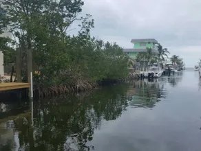 Waterfront Ocean Side House with Dock & Boat Ramp - Image 4
