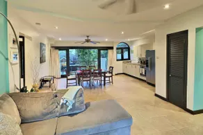 Stilfuldt Elegant 2 Bed 2 bad Condo med udsigt over havet - Image 3
