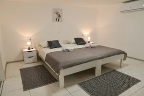 Apartment Olive - Image 2