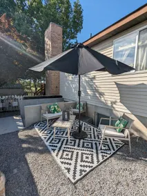 *Comfortable golf course basement apartment* - Image 4