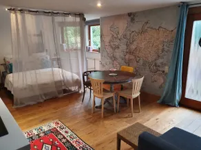 Cozy studio, charming house near Brussels. - Image 2