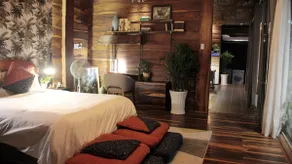 Deja Vu - Spacious modern cabin + kitchen - Image 3