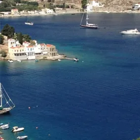 Loli house Symi Island - Image 3