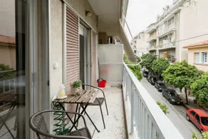 Koukaki Studio with a Sunny Balcony, near the Acropolis - Image 3