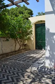 Traditional summer house - Image 3