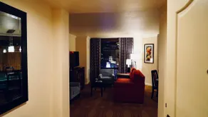 Luxury 2BR/2BA Penthouse Villa on Las Vegas Strip - Image 5