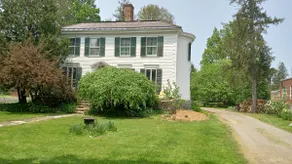 Suite on Salem - Image 2