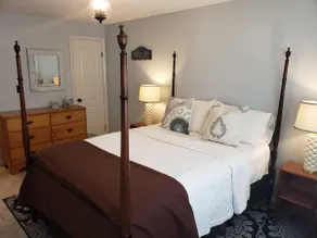 Complete Private Suite near Asheville activities - Image 2