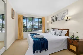 Gorgeous Apartment in Luxurious Noosa Resort - Image 2