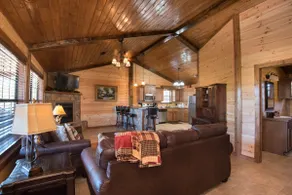 Encantadora cabaña de 2 dormitorios en 4. 8 acres cerca del monte. Tenedor del río.  Construido en la primavera de 2018 - Image 2