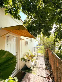 Tropical Cottage in Prime Airport Area - Image 2
