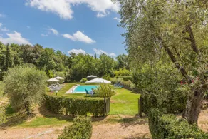 Tenuta Bellosguardo nas colinas de Lucca - Image 4