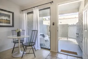 2 Bd/2 Ba Near ASU, Tempe Town Lake & Cubs Field - Image 2
