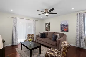 Spacious 4B/2Bth w Great Access to Nat'l Parks - Image 4